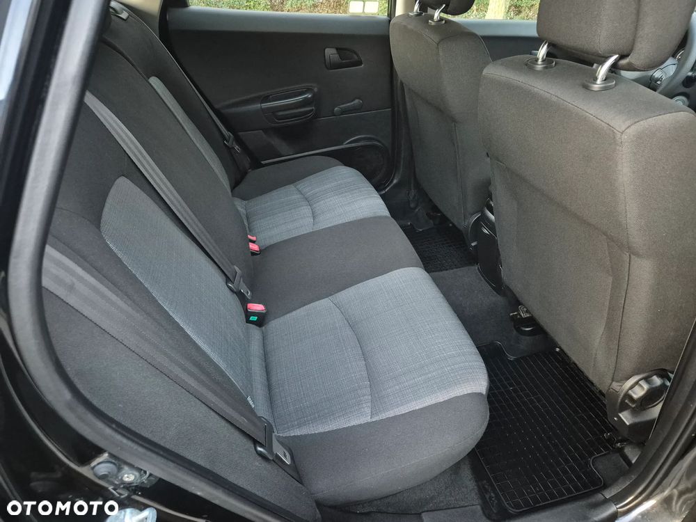 Kia Ceed Cee'd 1.6 Comfort + - 6