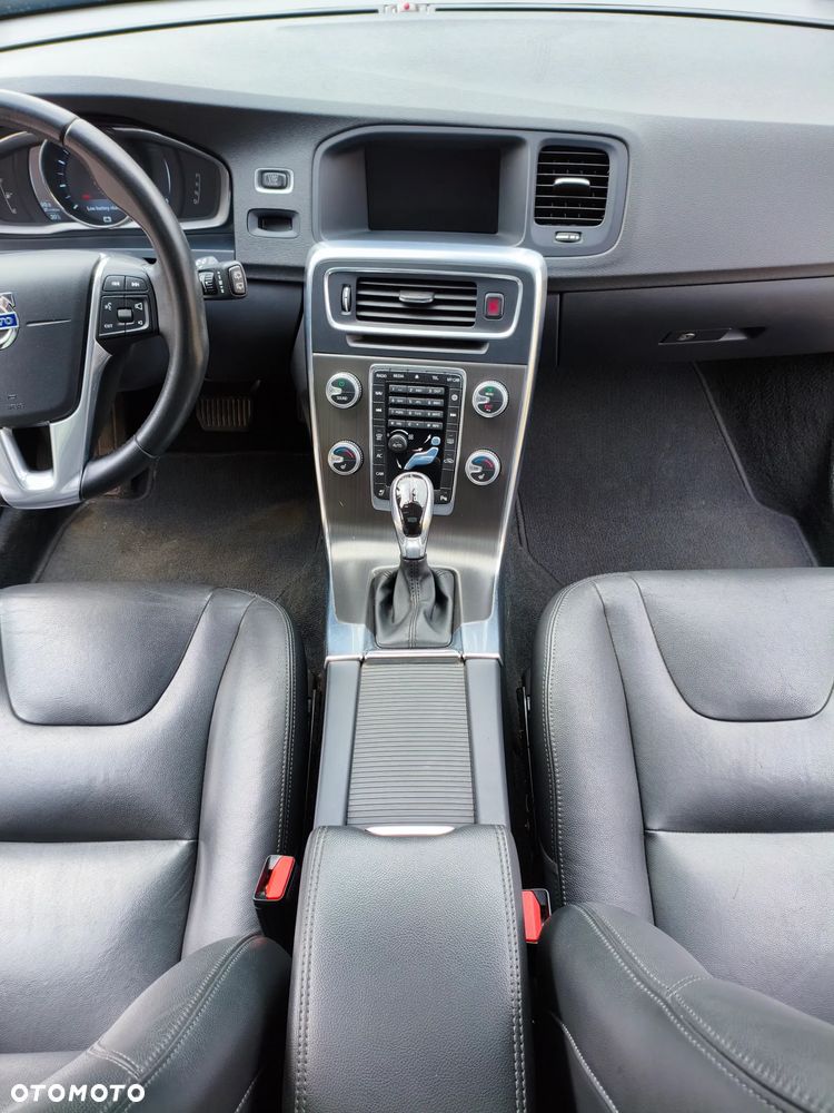 Volvo V60 T5 Geartronic - 17