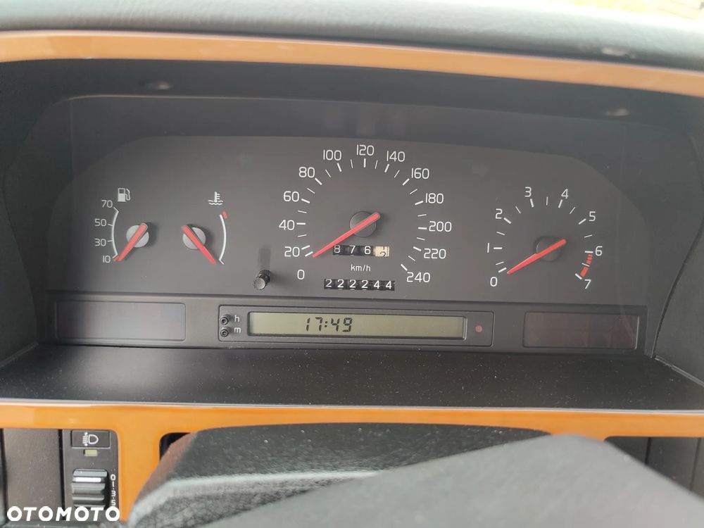Volvo 850 2.5-20 GLT - 22
