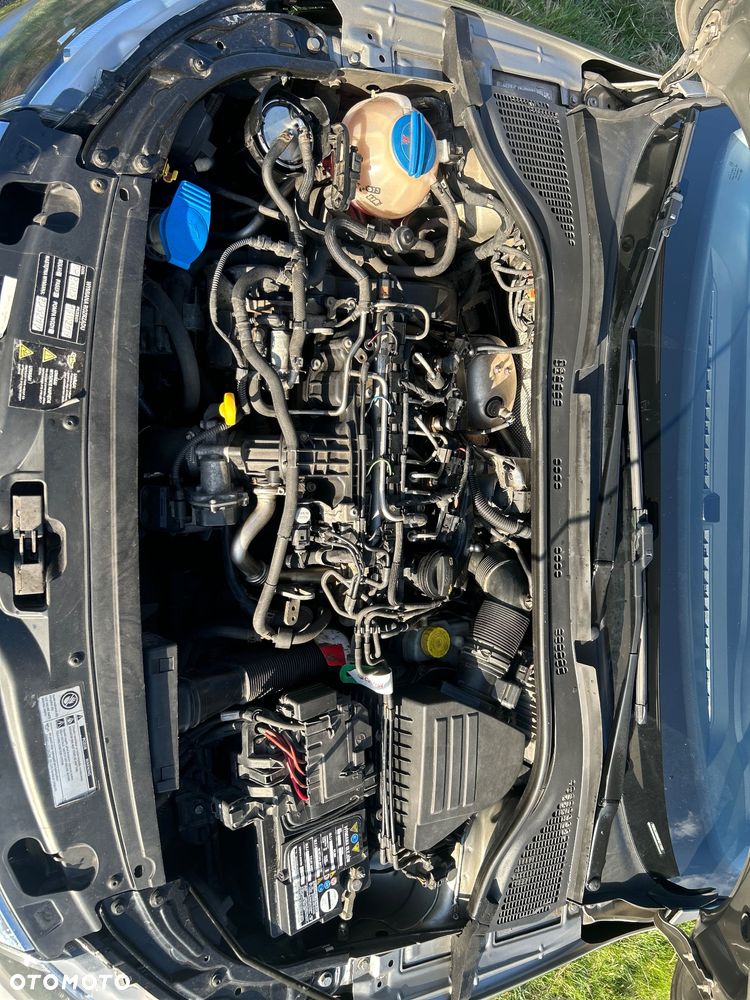 Skoda RAPID 1.6 TDI DPF Edition DSG - 15