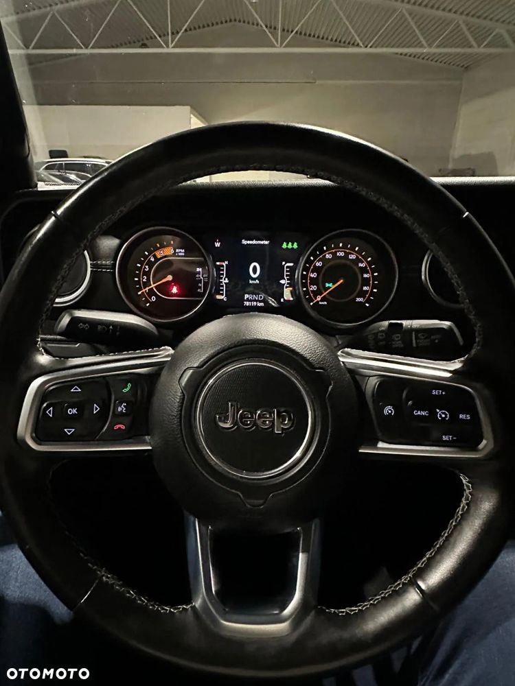 Jeep Wrangler Unlimited 2.2 CRDi Hardtop AWD Automatik Sahara - 25