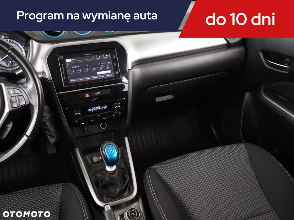 Suzuki Vitara - 10