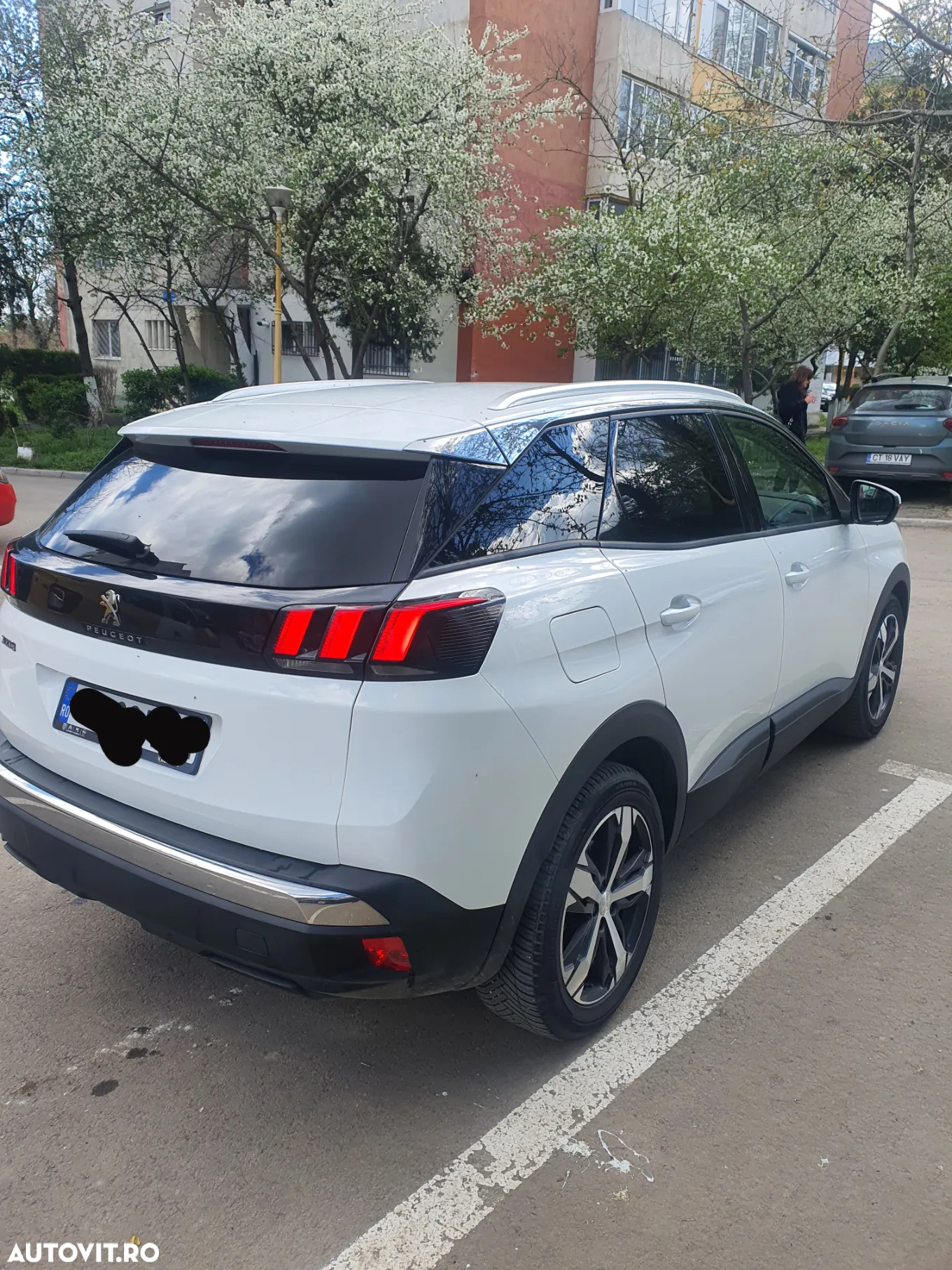 Peugeot 3008 1.2 PureTech Turbo S&S EAT8 Allure - 2