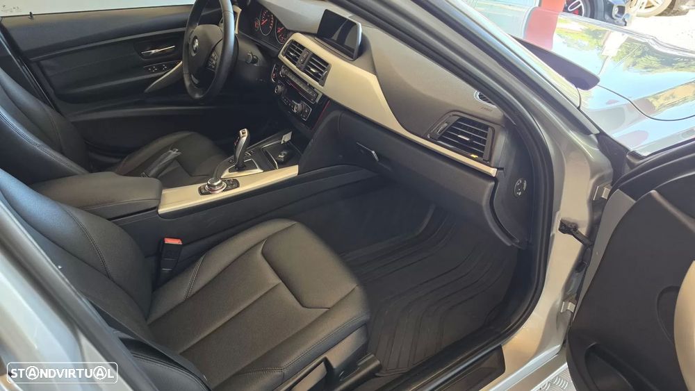 BMW 318 d Line Luxury Auto - 47