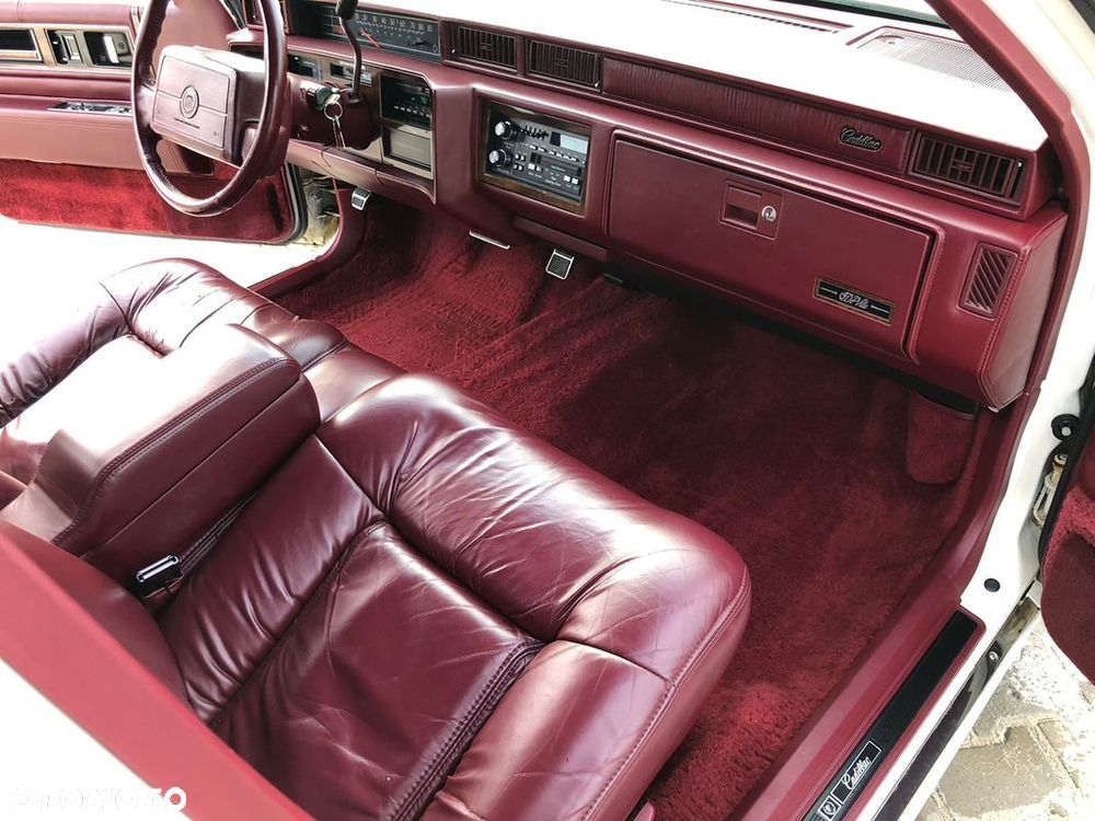 Cadillac Deville 4.9 STD - 13
