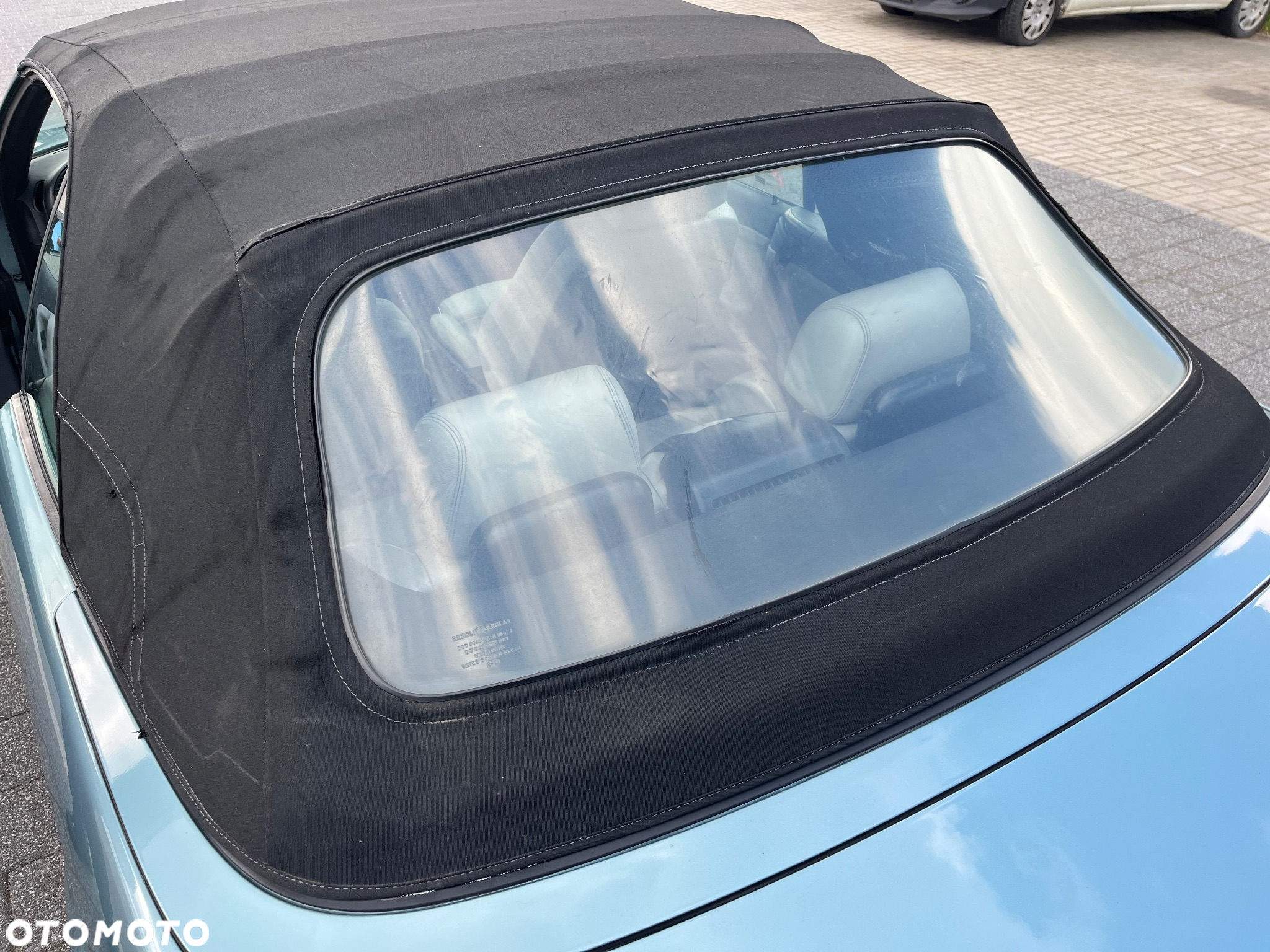 BMW Seria 3 318i Cabriolet - 16