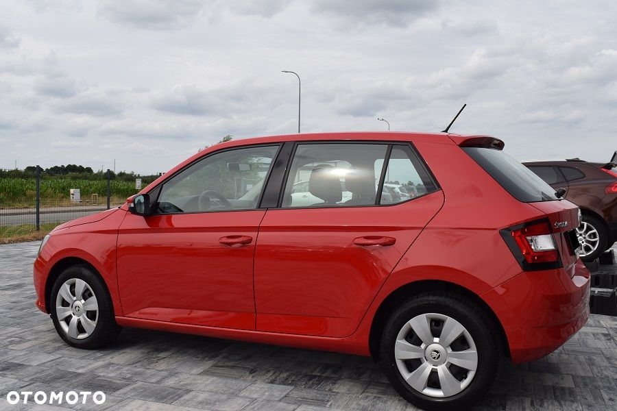 Skoda Fabia 1.2 TSI Cool Edition Red & Grey - 4