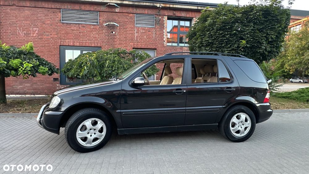 Mercedes-Benz ML - 7