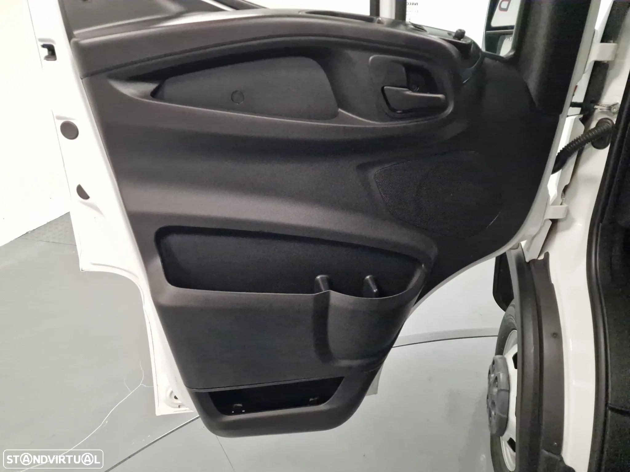 Iveco Daily 3.0 50C18H Z 3750 - 39