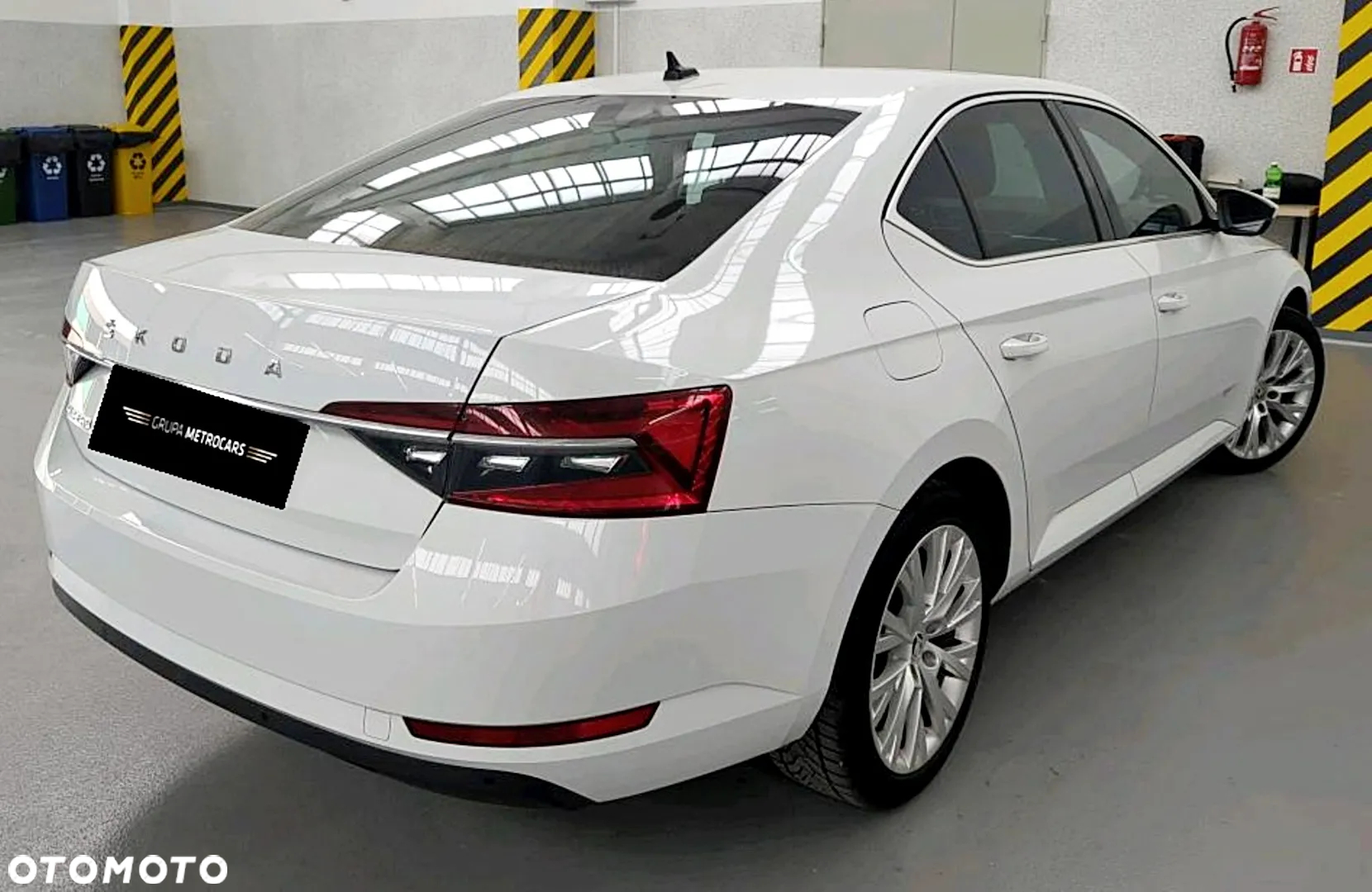 Skoda Superb 2.0 TSI Ambition DSG - 6