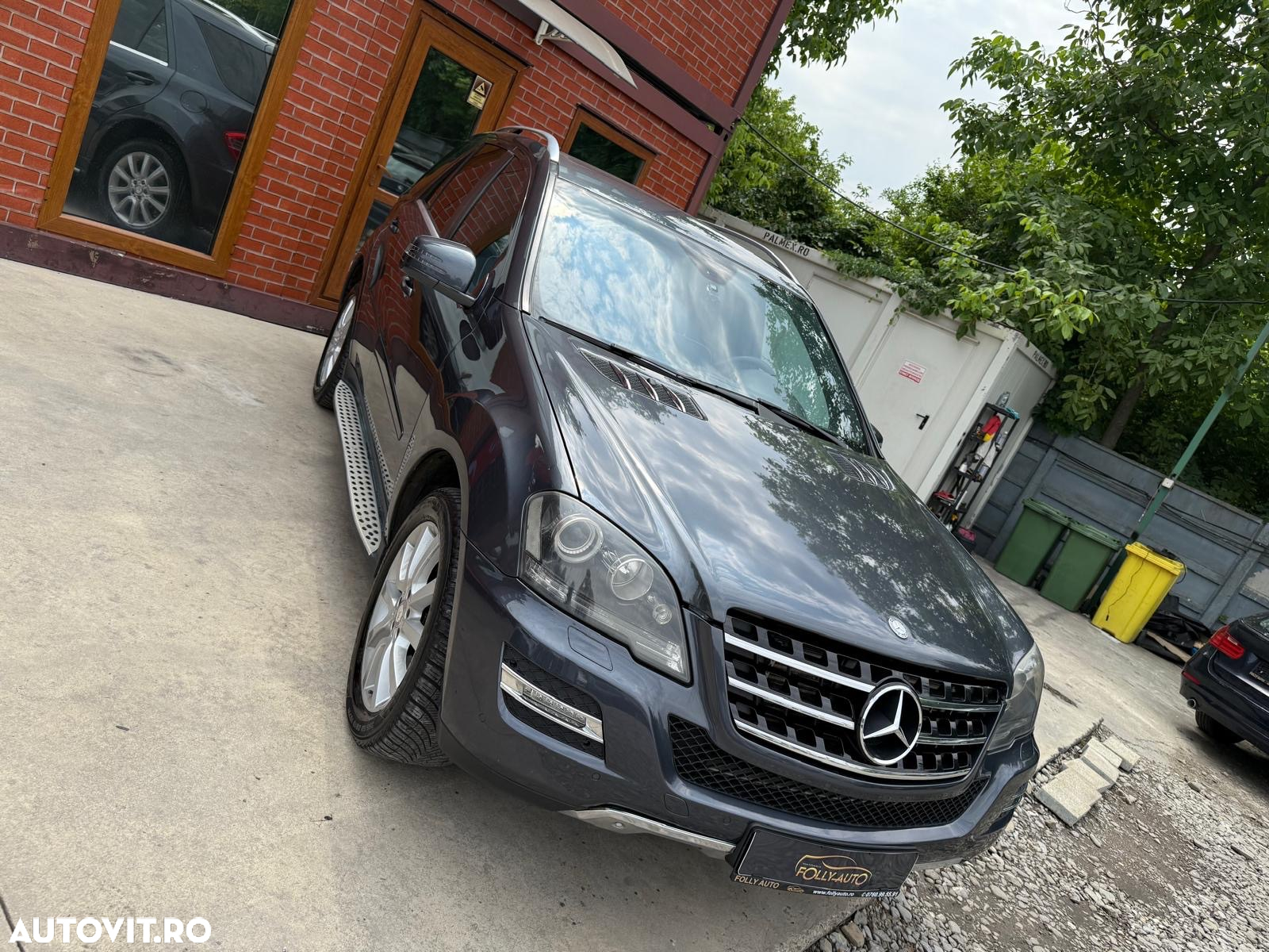 Mercedes-Benz ML 300 CDI 4Matic 7G-TRONIC DPF BlueEFFICIENCY Grand Edition - 31