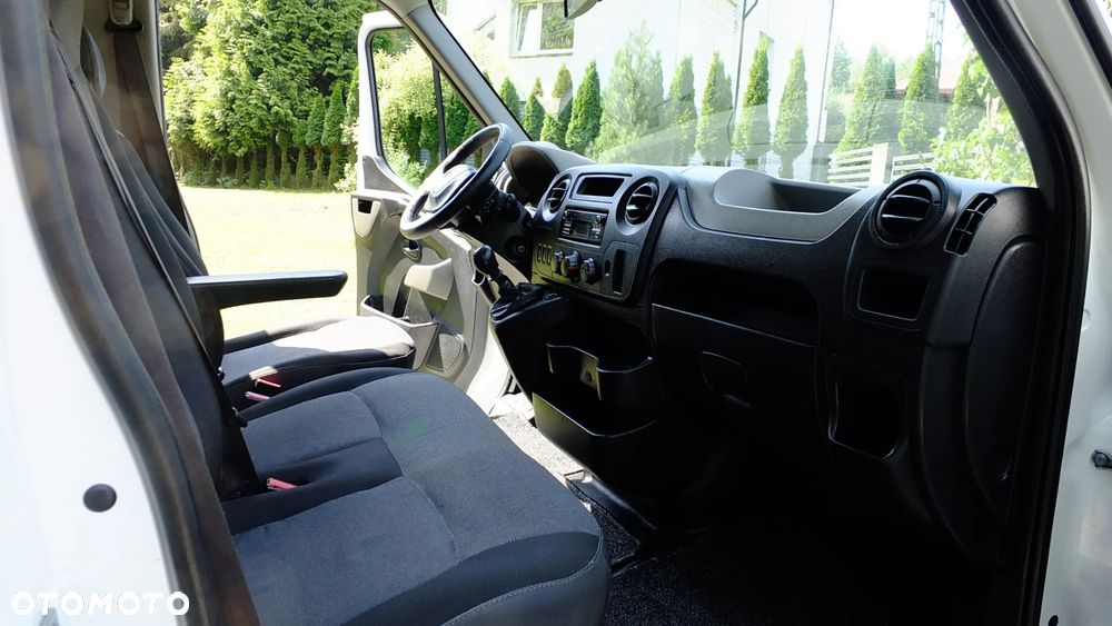 Renault Master - 18
