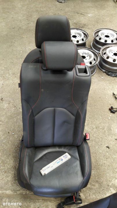 Fotele kanapa skóra Seat Leon III FR 5 drzwi - 3