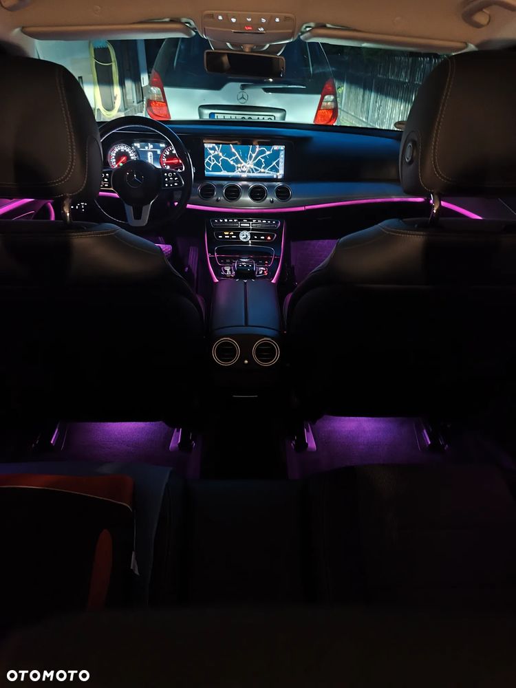 Mercedes-Benz Klasa E 220 d Avantgarde - 10