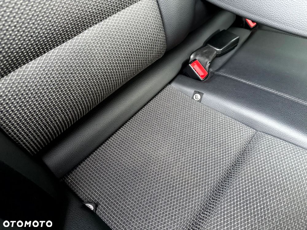 Mercedes-Benz GLK 350 CDI DPF 4Matic 7G-TRONIC SPORT EDITION - 25