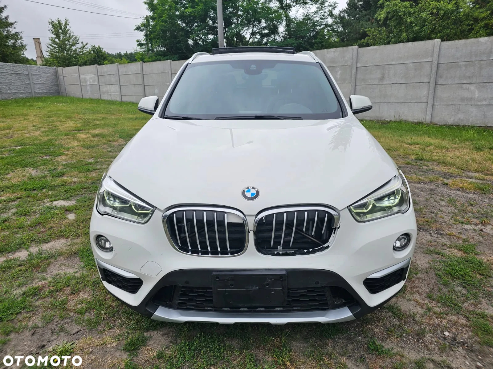 BMW X1 - 11
