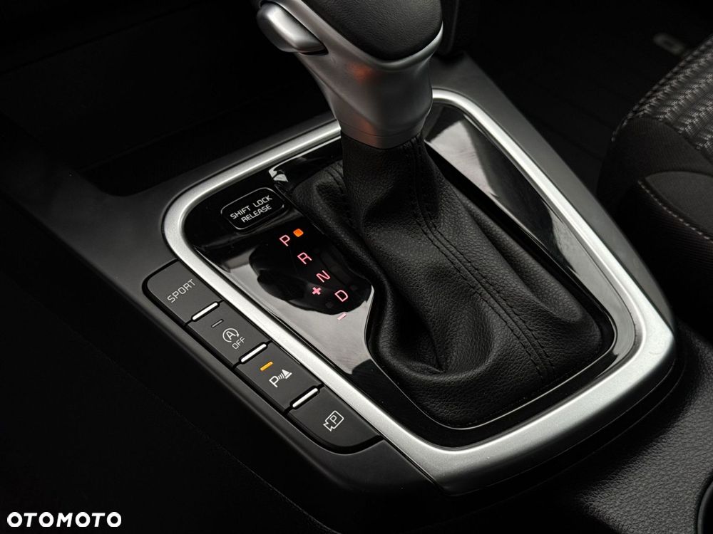 Kia XCeed 1.5 T-GDI M DCT - 16