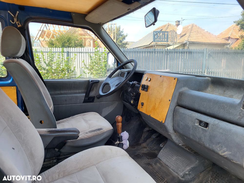 Volkswagen Transporter - 14