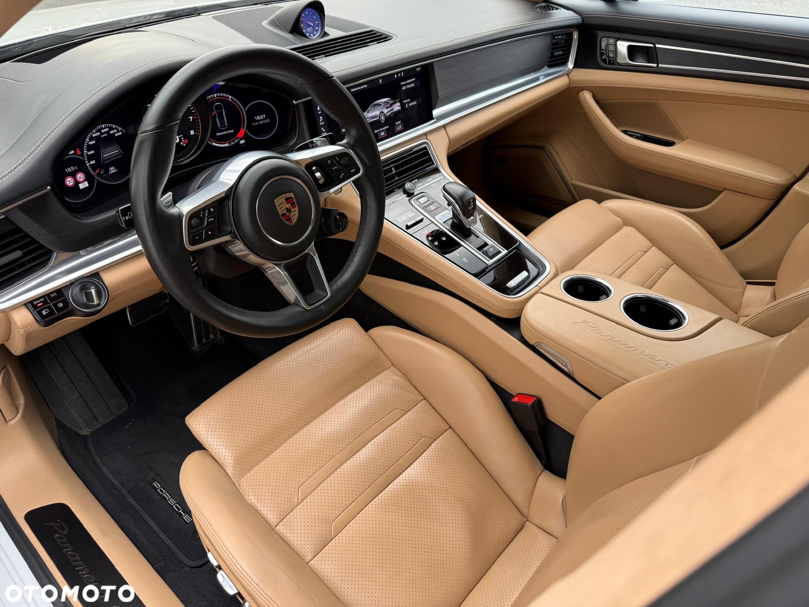 Porsche Panamera GTS GPF - 16