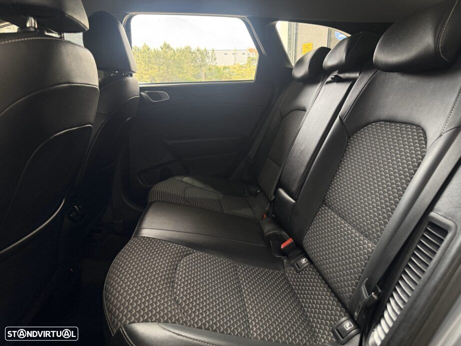 Kia Ceed SW 1.6 GDi PHEV Drive 6DCT - 29