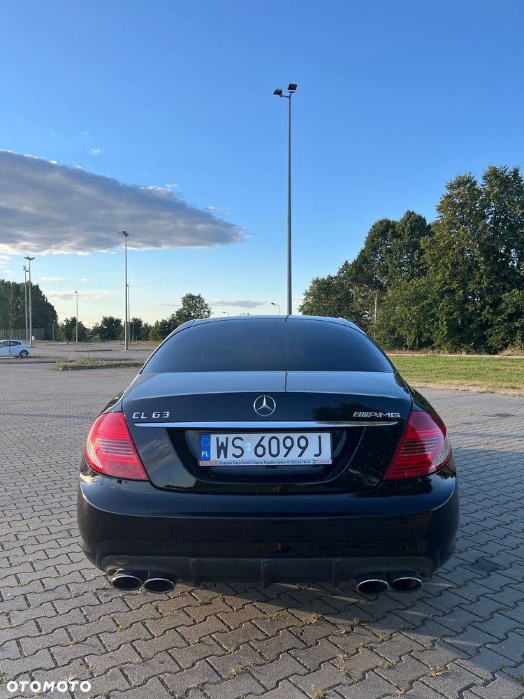 Mercedes-Benz CL 63 AMG - 7