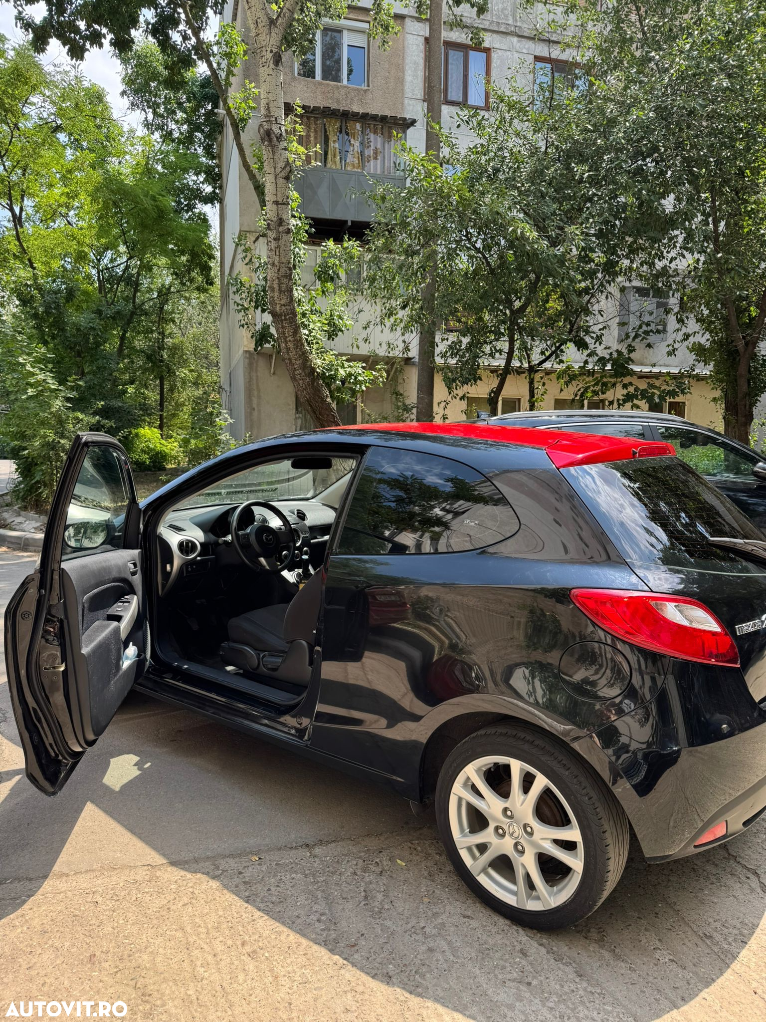 Mazda 2 - 6