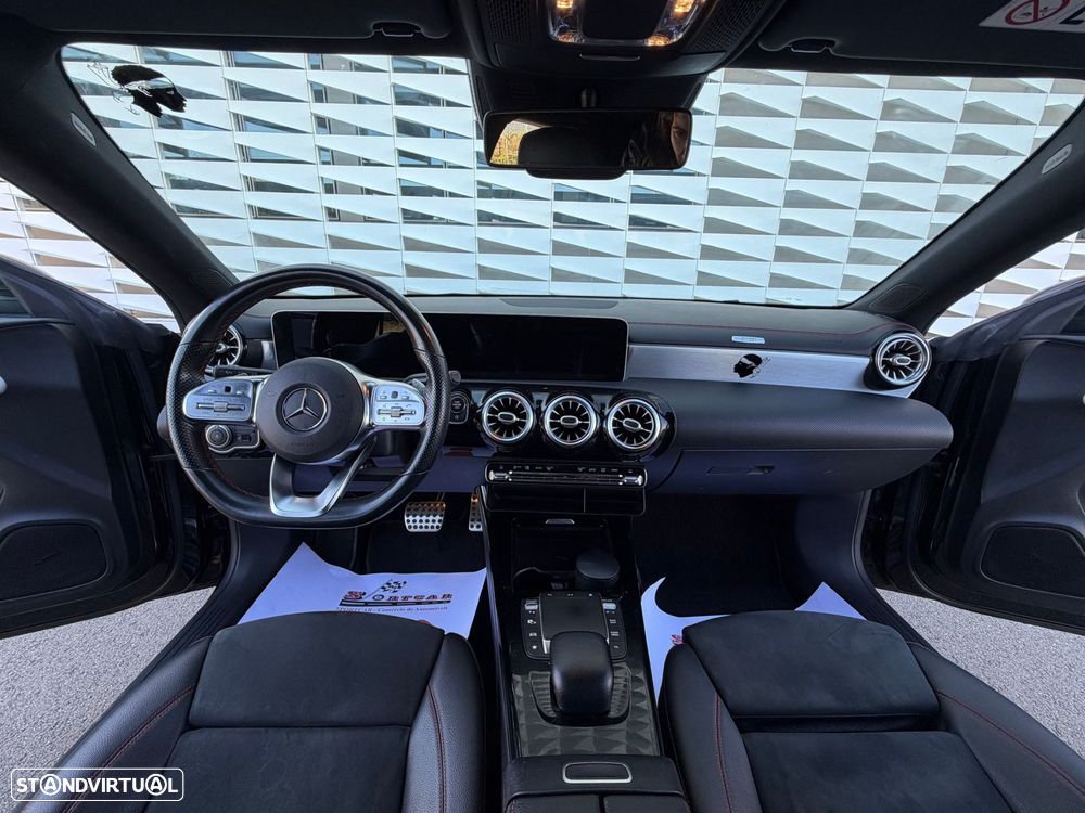 Mercedes-Benz CLA 200 - 12