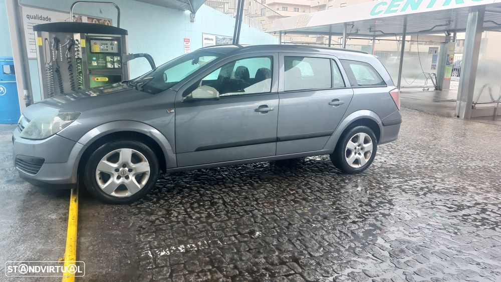Opel Astra Caravan 1.3 CDTi Enjoy - 4