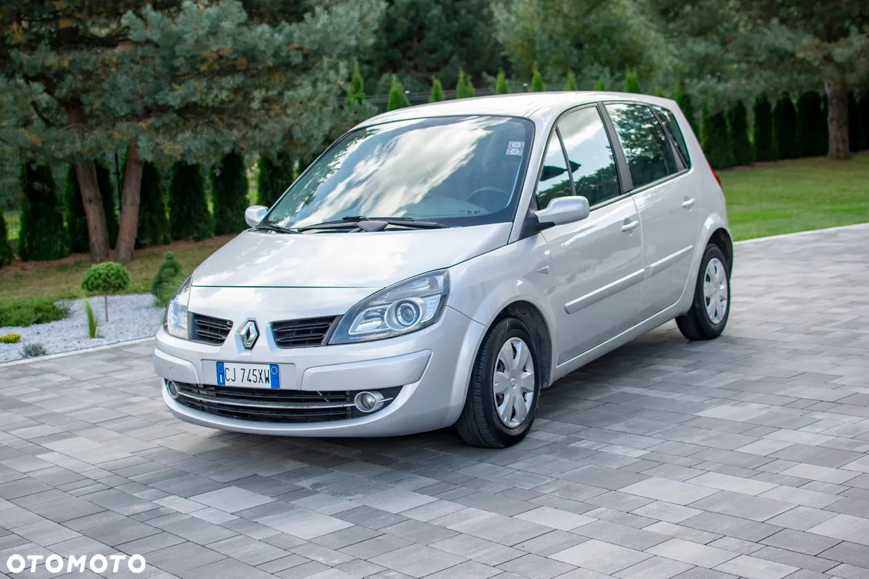 Renault Scenic - 9