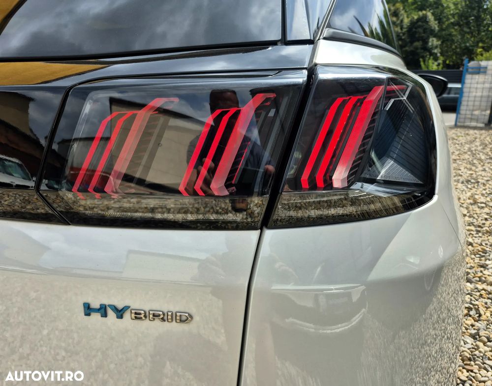 Peugeot 3008 PHEV 180 EAT8 Allure Pack - 13