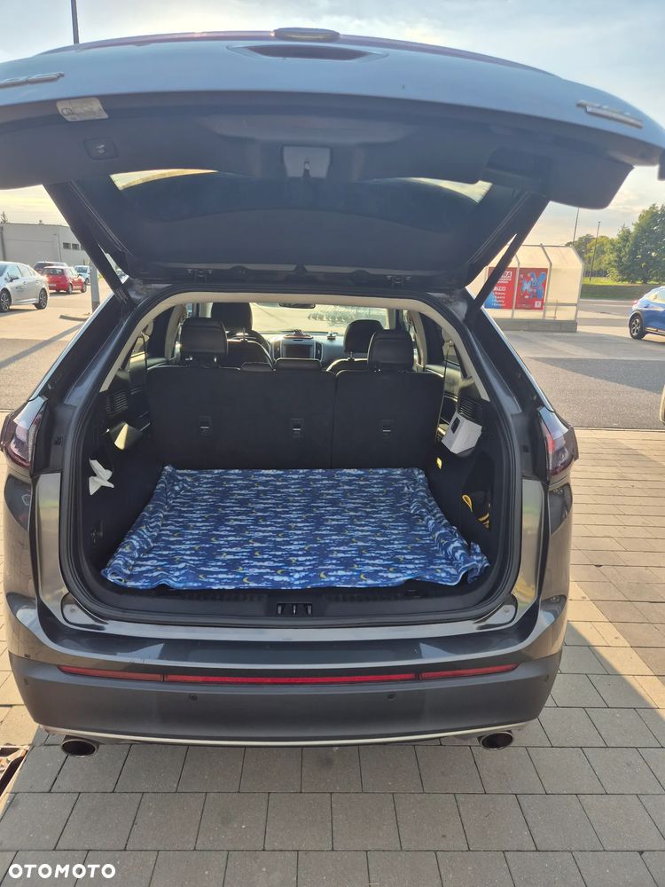 Ford Edge - 6