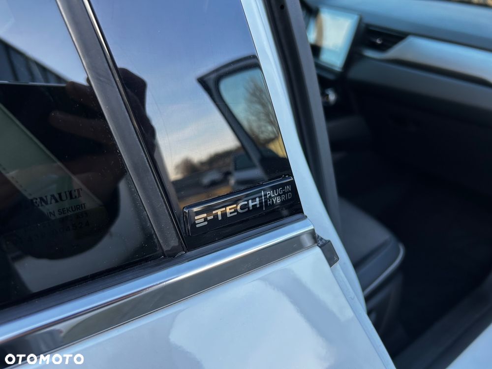 Renault Captur 1.6 E-TECH Plug-In Intens - 17