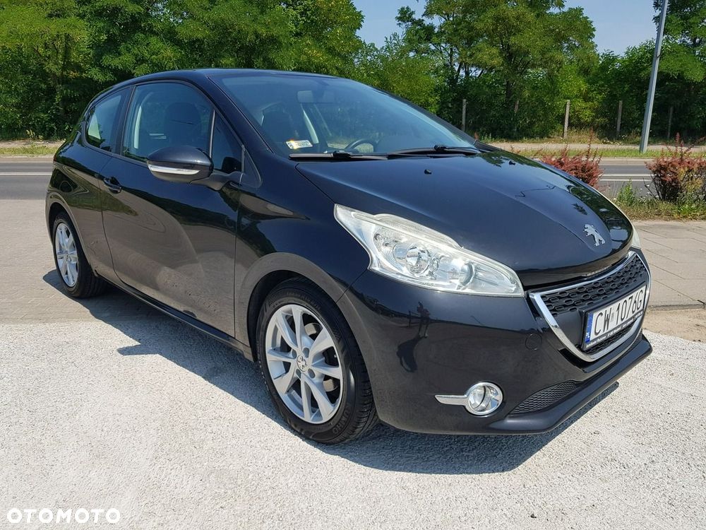 Peugeot 208 - 3