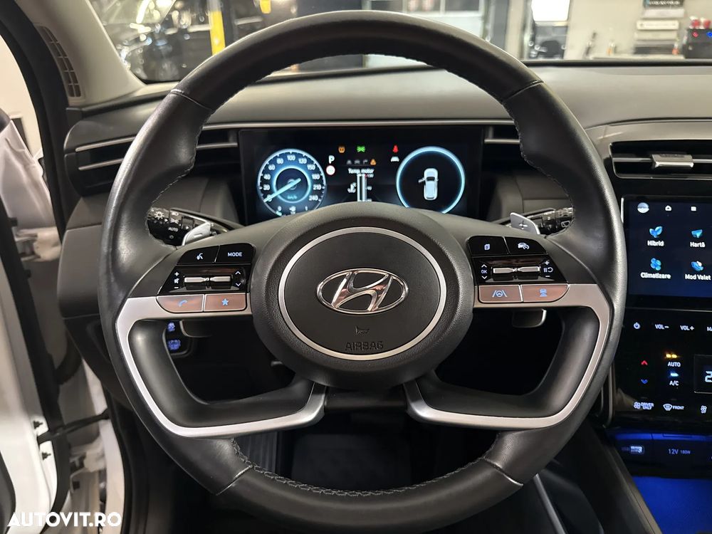 Hyundai Tucson - 16