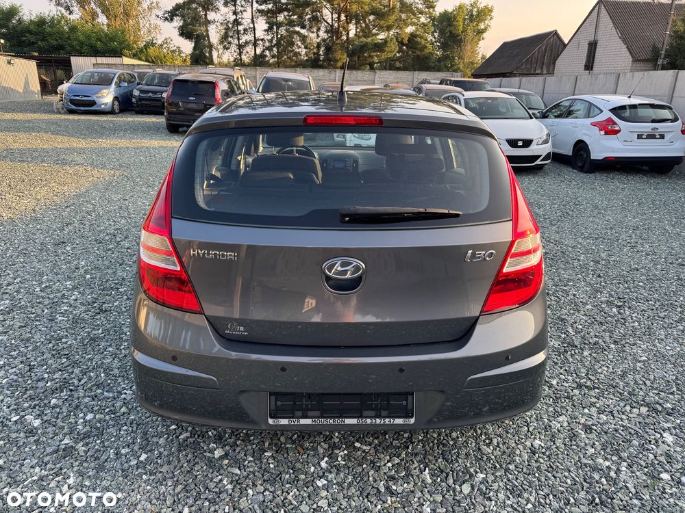 Hyundai i30 1.4 Base - 5