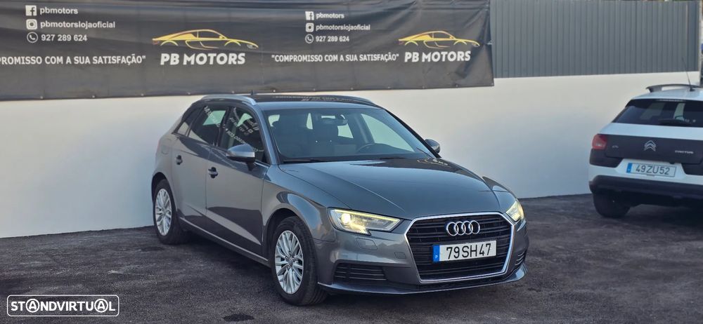 Audi A3 Sportback - 2
