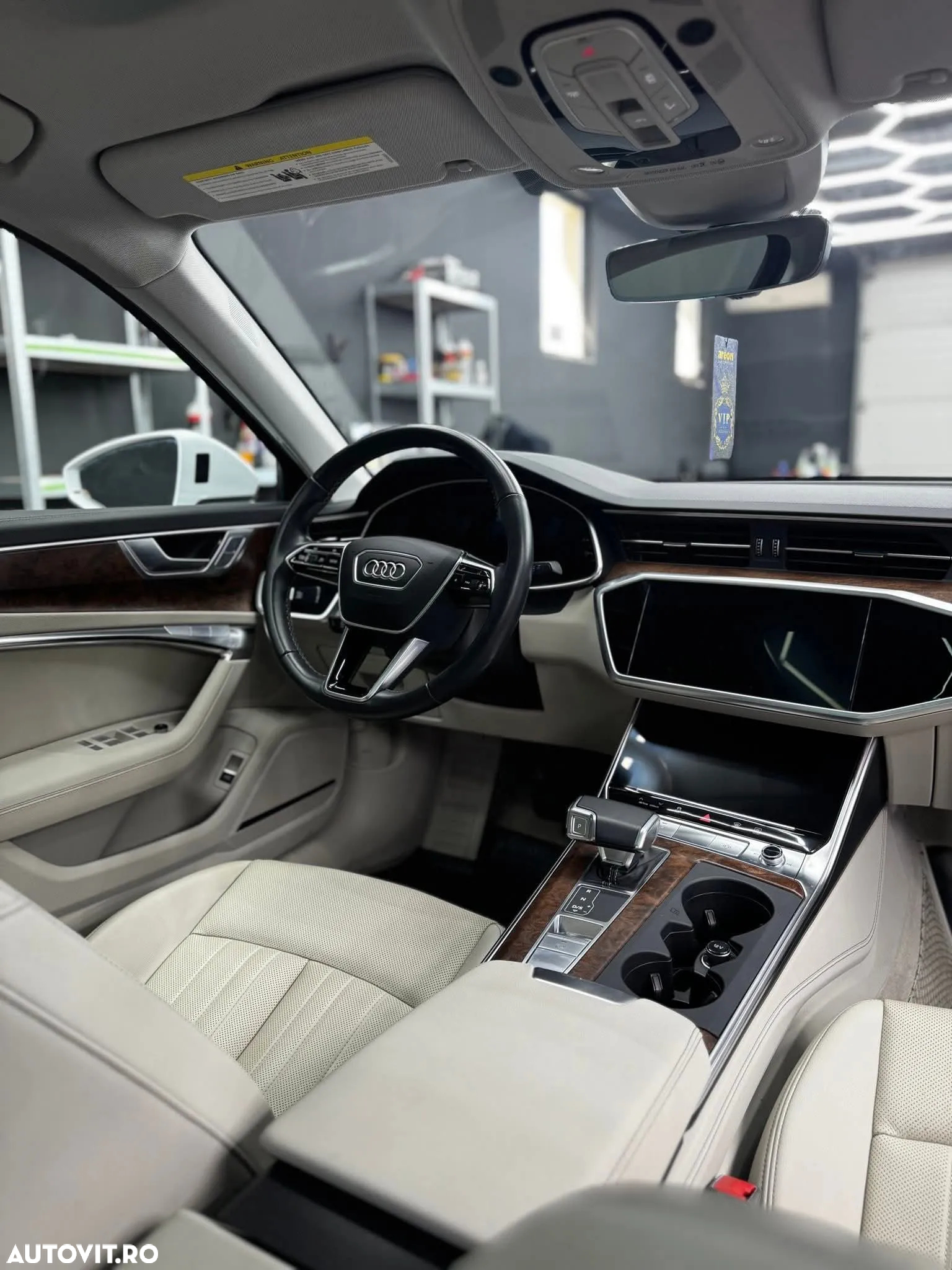 Audi A6 - 11