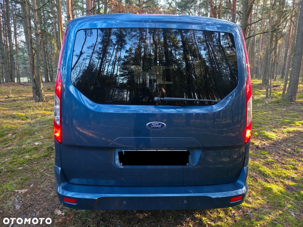 Ford Tourneo Connect Grand - 15
