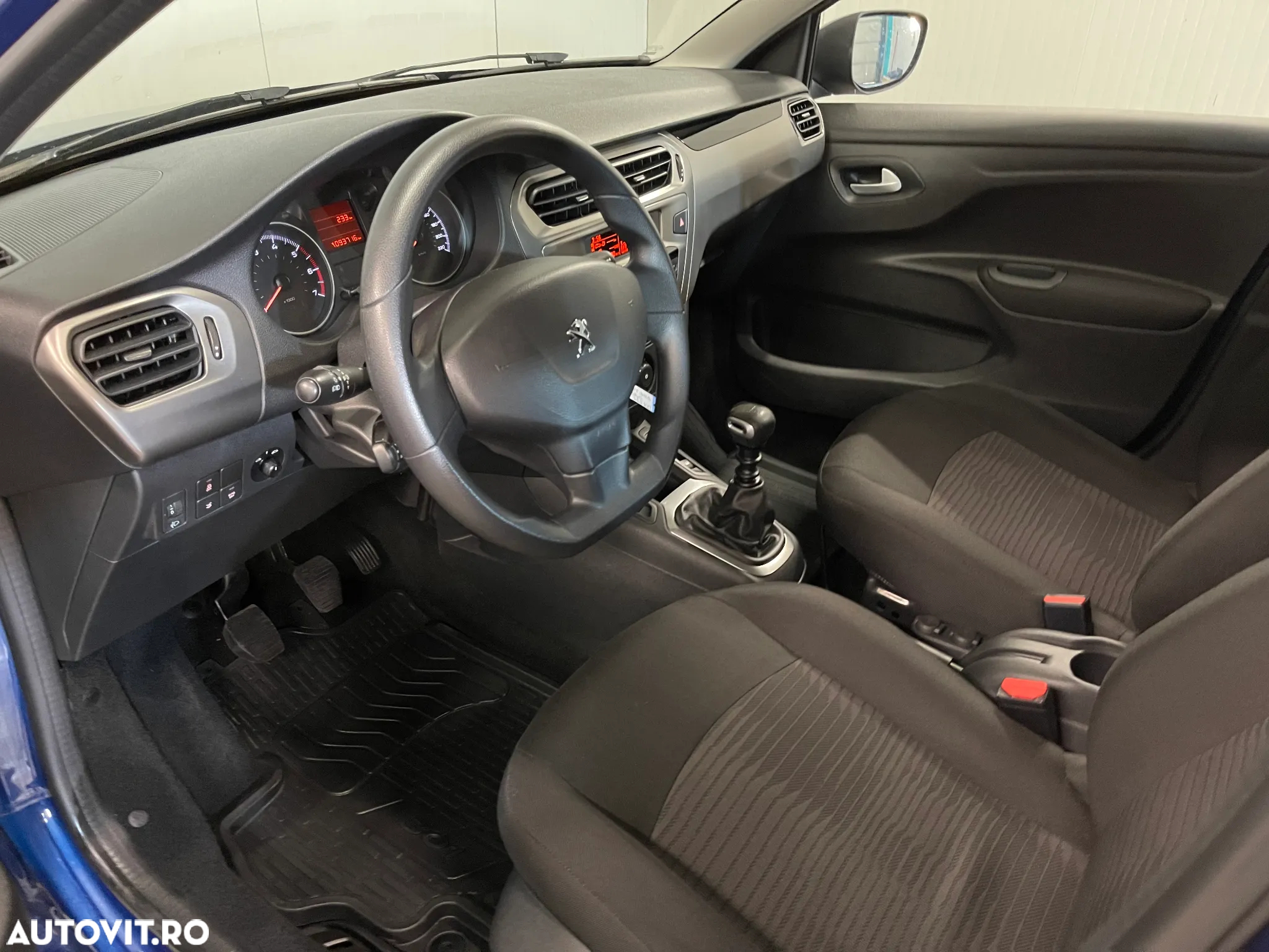 Peugeot 301 1.5 BlueHDI FAP Active - 5