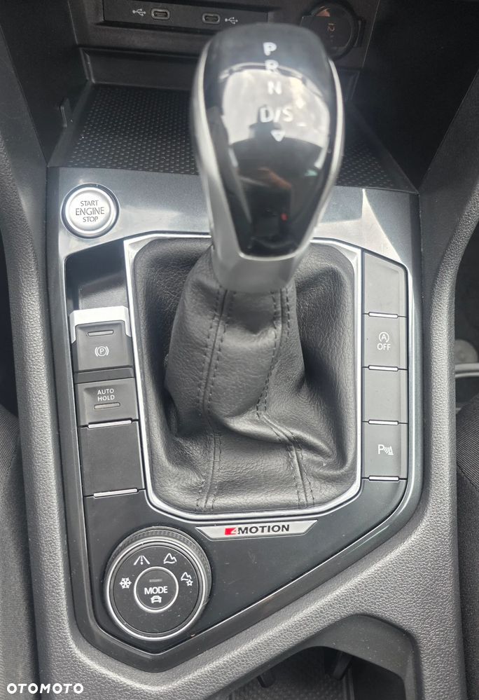 Volkswagen Tiguan 2.0 TDI SCR 4Mot Elegance DSG - 20
