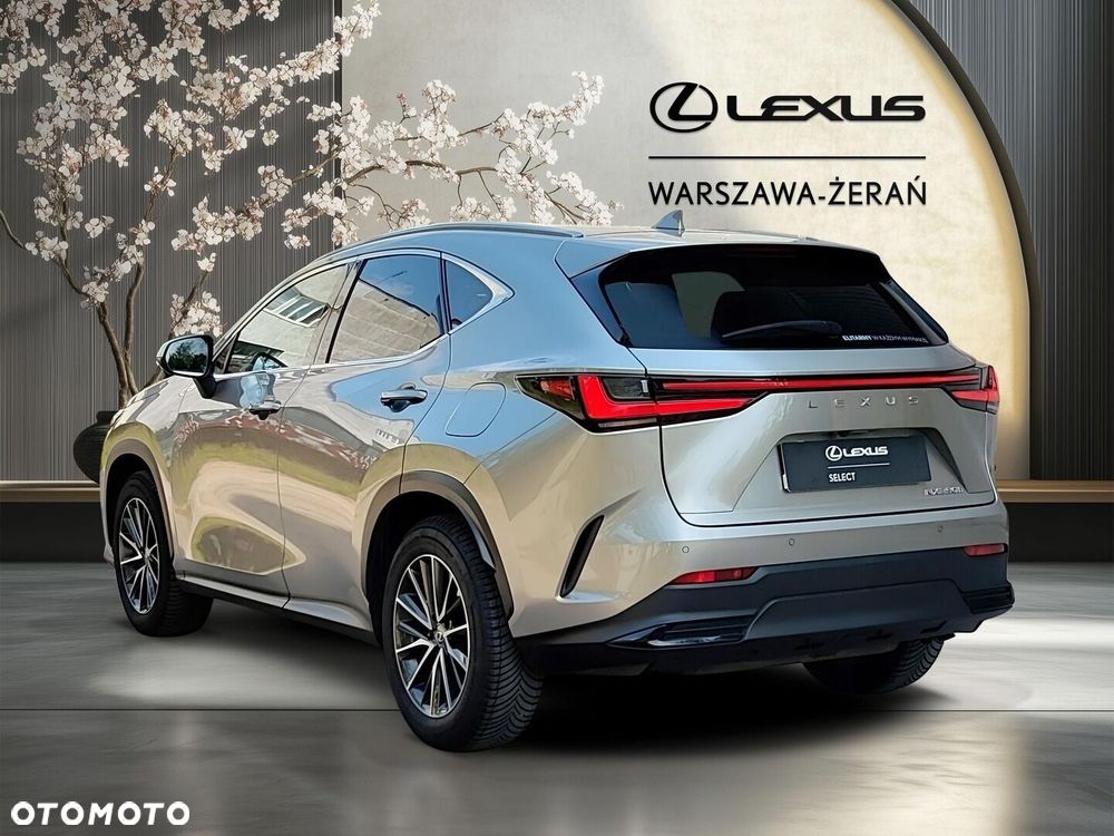 Lexus NX 350h Prestige 2WD - 6