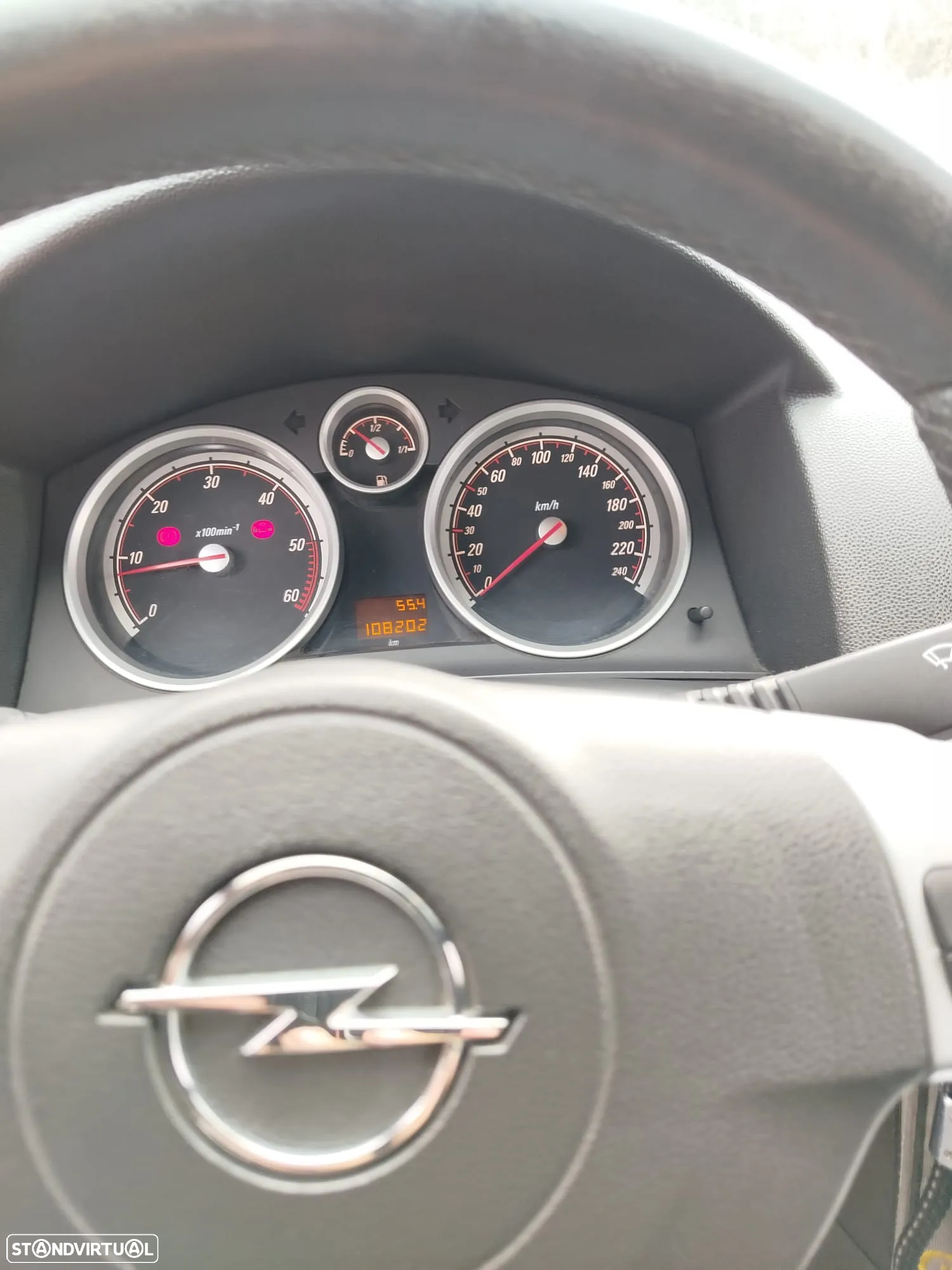 Opel Astra 1.3 CDTi Edition - 11