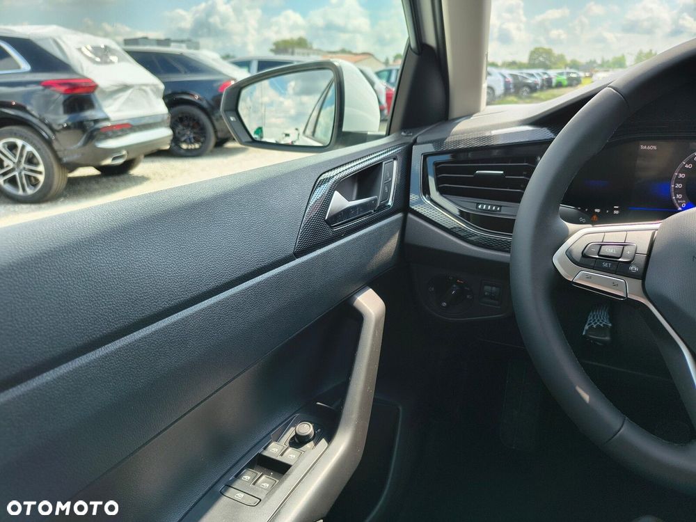Volkswagen Polo - 16
