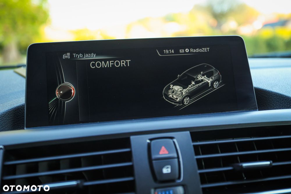 BMW Seria 1 120d Sport-Aut M Sport - 30