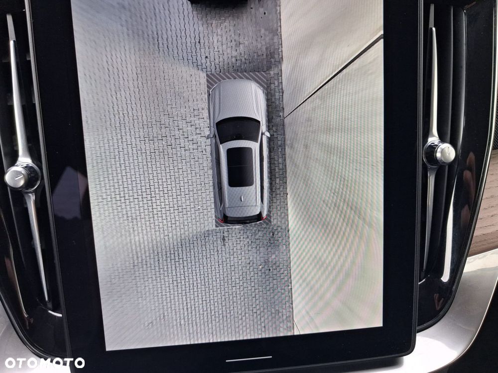 Volvo XC 90 - 19