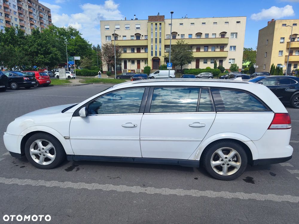 Opel Vectra 1.9 CDTI Cosmo - 7