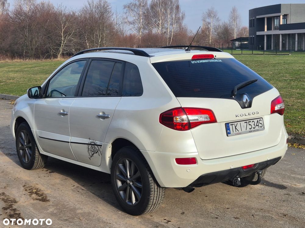 Renault Koleos dCi 150 FAP 4x4 Night and Day - 10