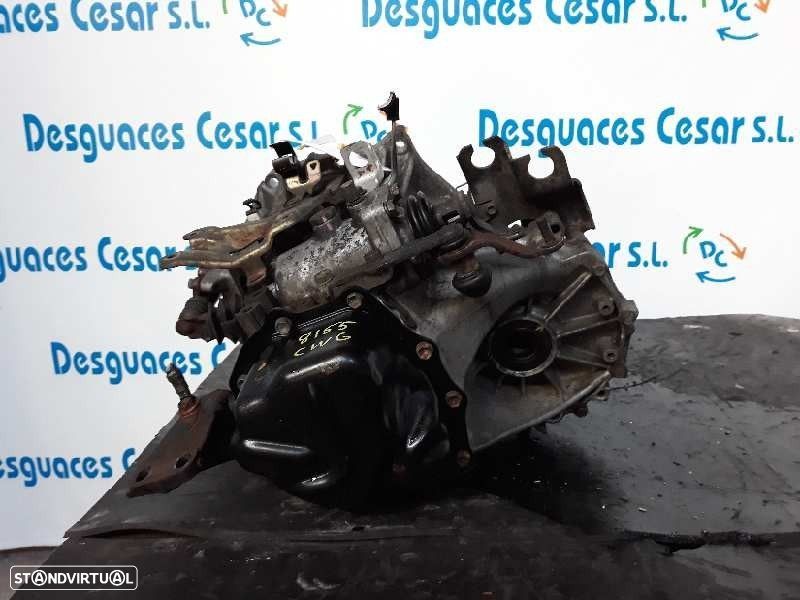 CAIXA VELOCIDADES TOYOTA YARIS 2004 - 8