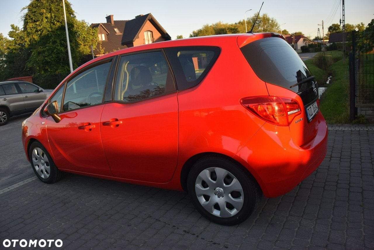 Opel Meriva - 11