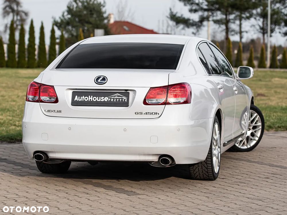 Lexus GS 450h - 10